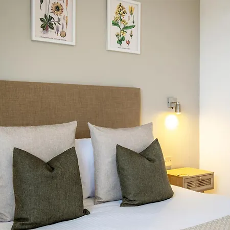 For Seasons Otel Redruth