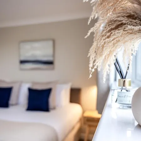 Otel For Seasons